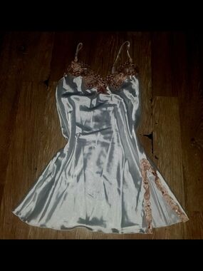 Womens Sleeveless White Satin & Tan Lace Slip Dress